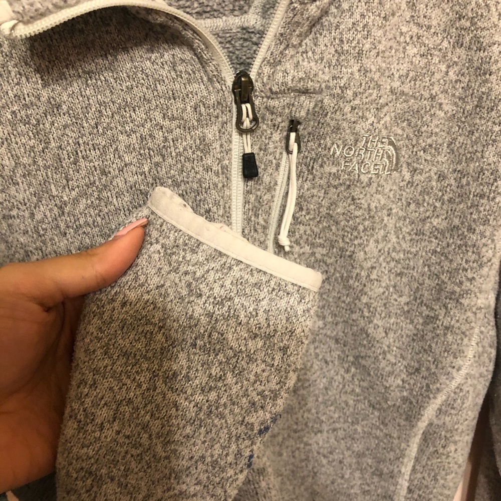 north face gray pullover - Picture 7 of 7